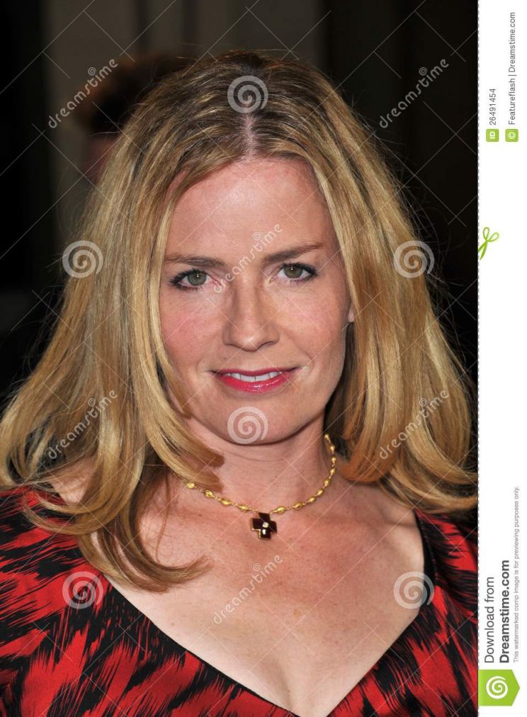 Elisabeth Shue