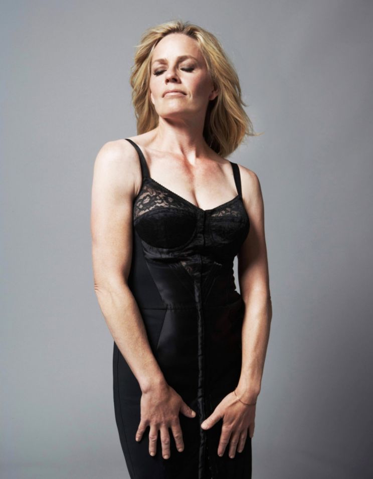 Elisabeth Shue