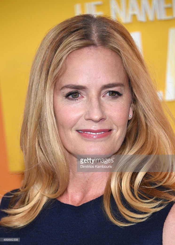 Elisabeth Shue