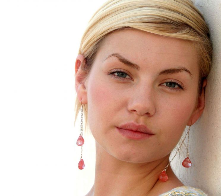 Elisha Cuthbert