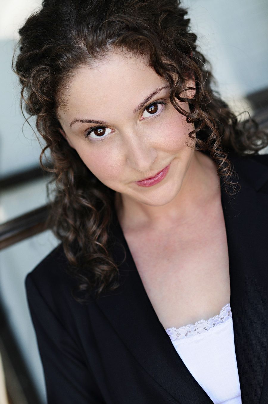 10 Populer Pictures Of Eliza Schneider Ranny Gallery
