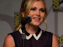 Eliza Taylor #20107 picture (Landscape Medium)