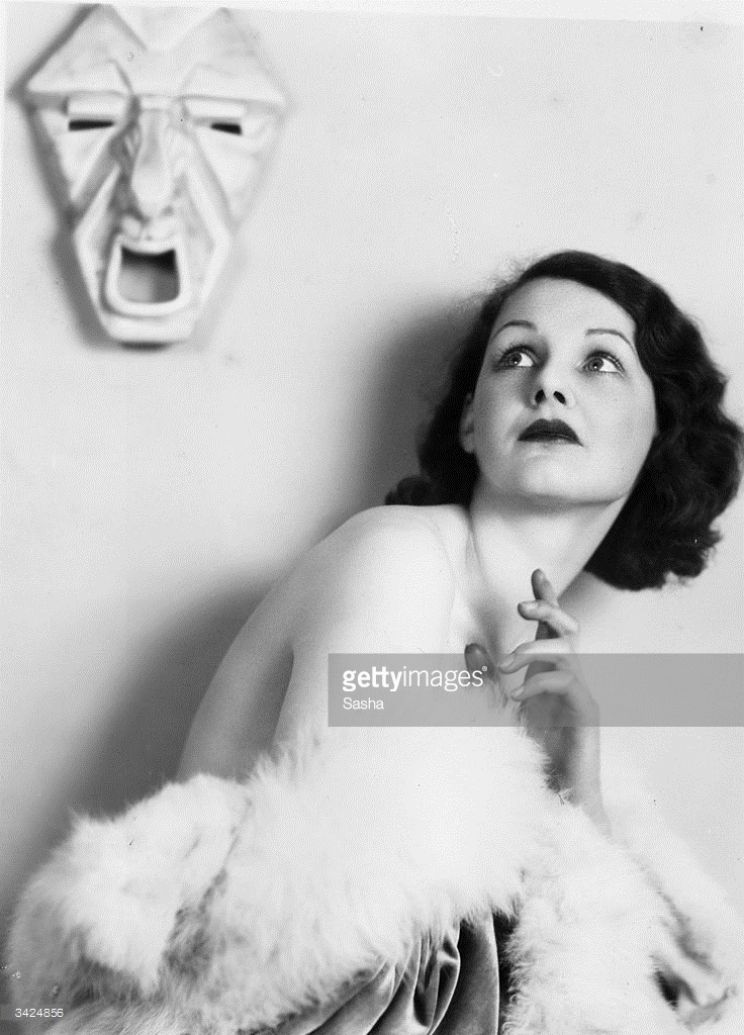 Elizabeth Allan