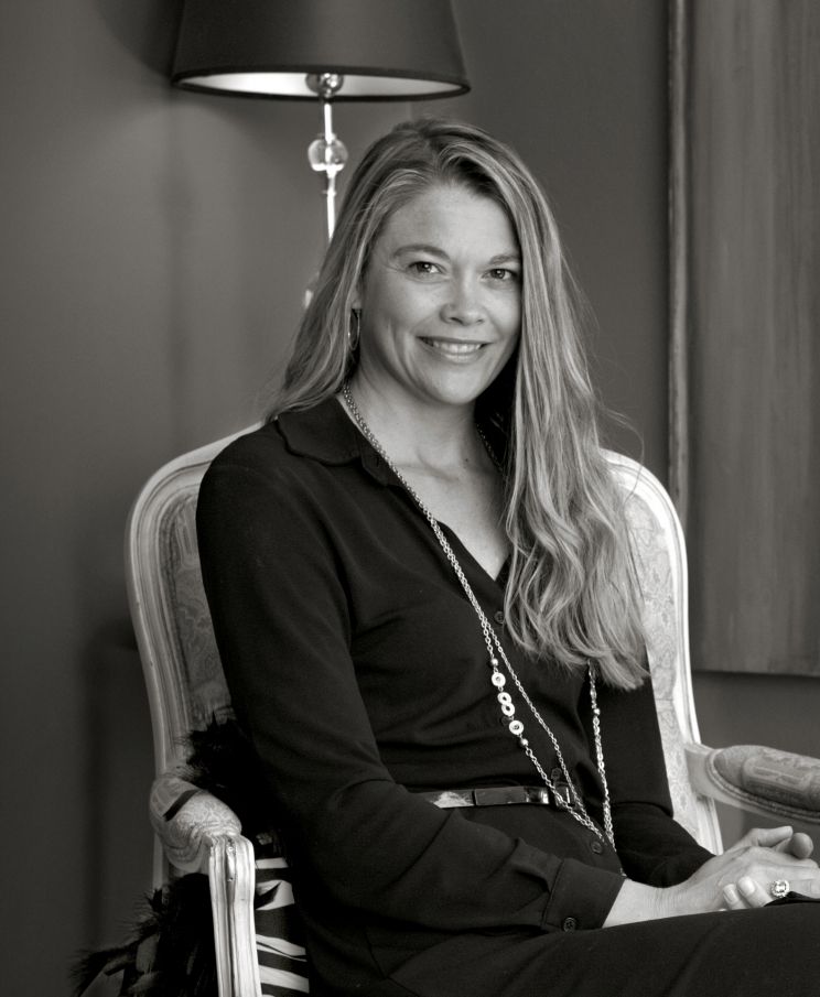Elizabeth Barnes