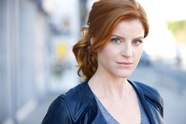 Elizabeth Bond