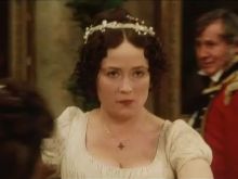 Elizabeth Garvie