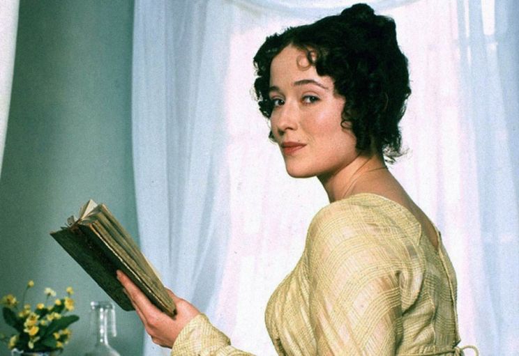 Elizabeth Garvie