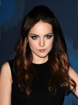 Elizabeth Gillies