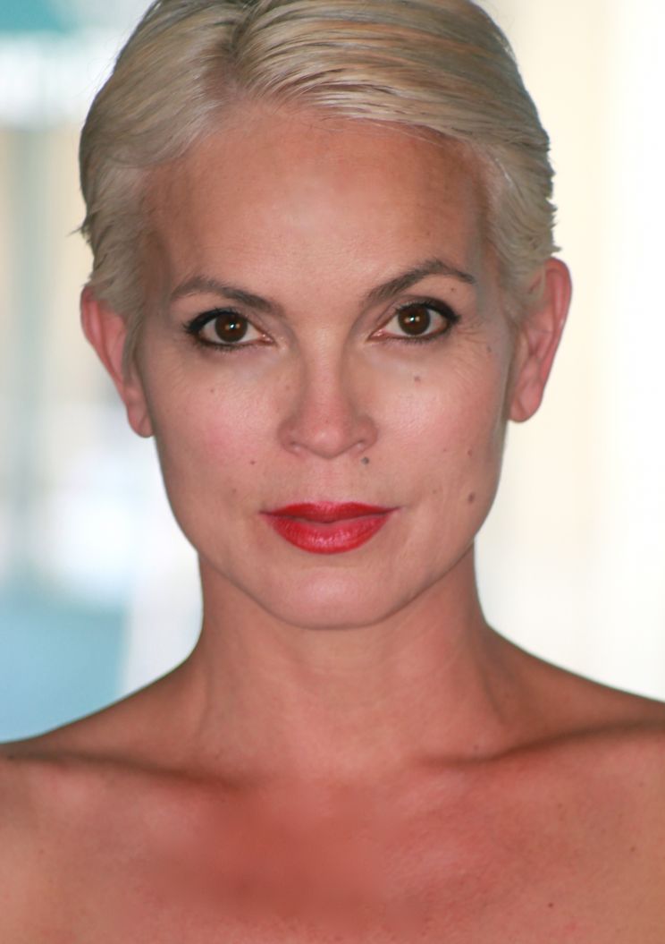 Elizabeth Gracen