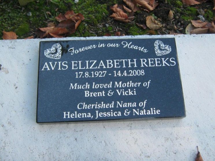 Elizabeth Greer