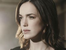 Elizabeth Henstridge