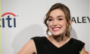 Elizabeth Henstridge