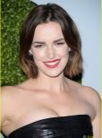 Elizabeth Henstridge