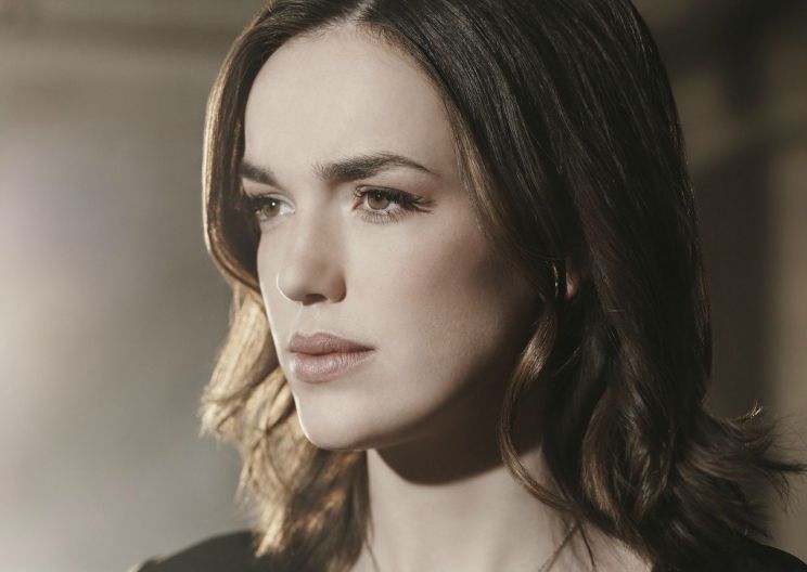 Elizabeth Henstridge