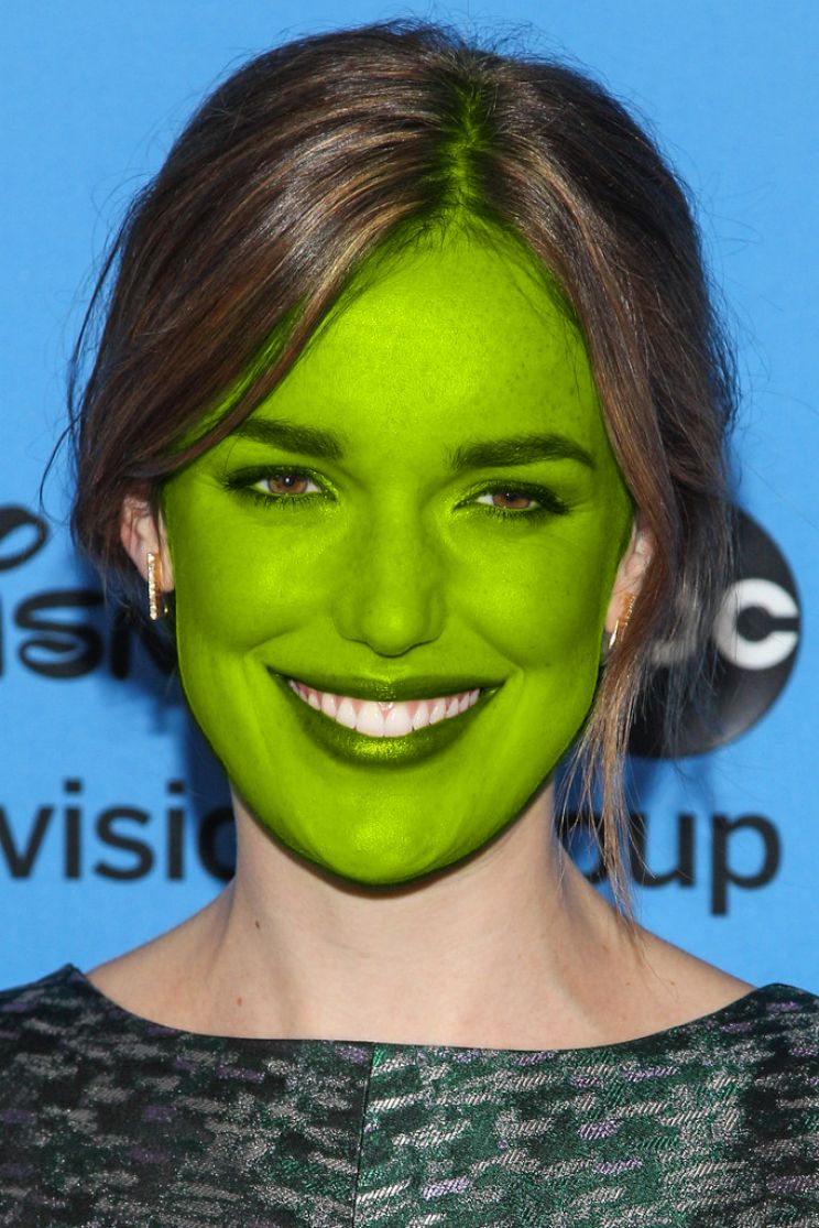 Elizabeth Henstridge