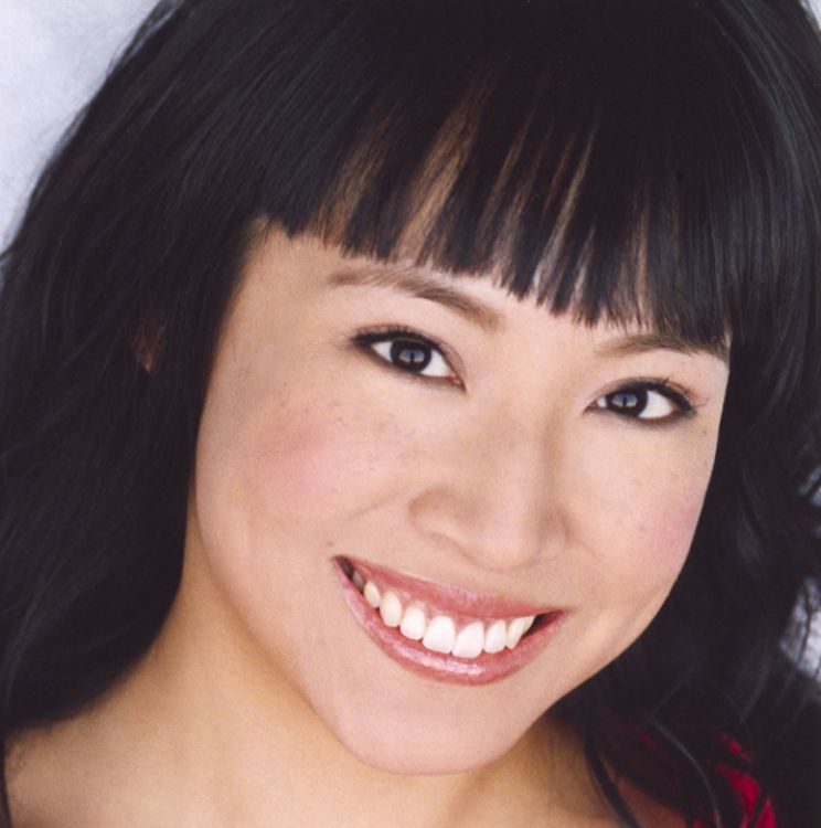 Elizabeth Ho