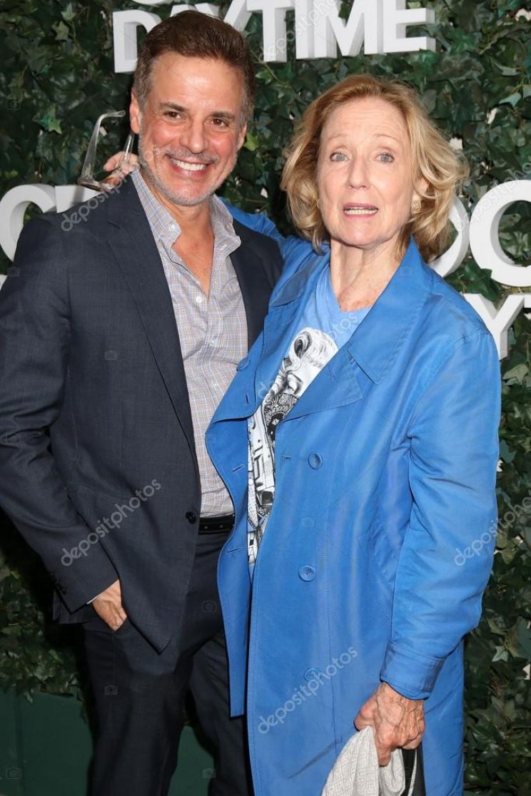 Elizabeth Hubbard