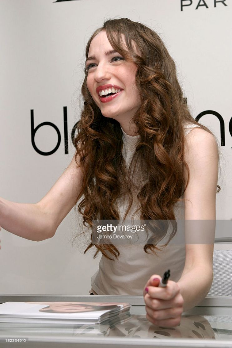 Elizabeth Jagger