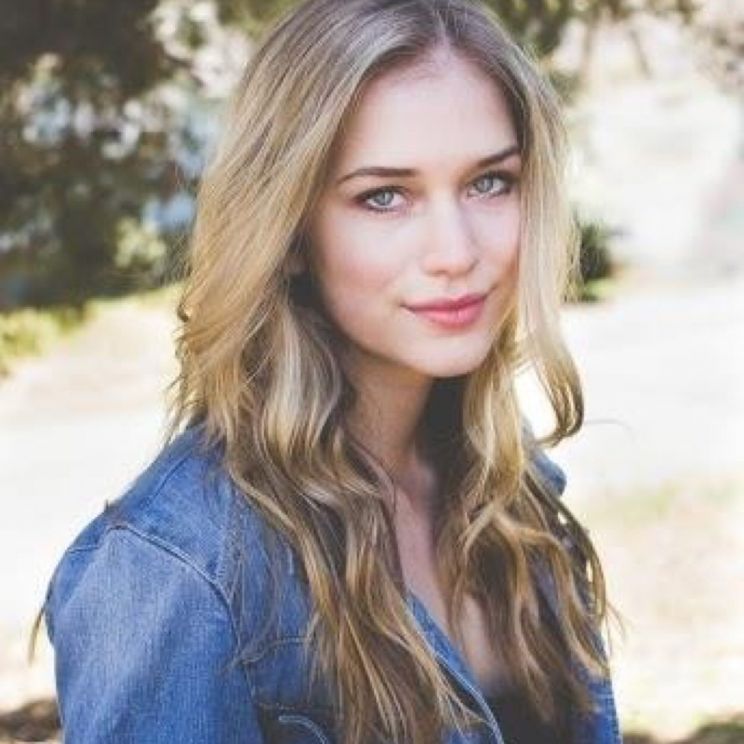 Elizabeth Lail