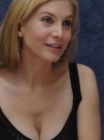 Elizabeth Mitchell