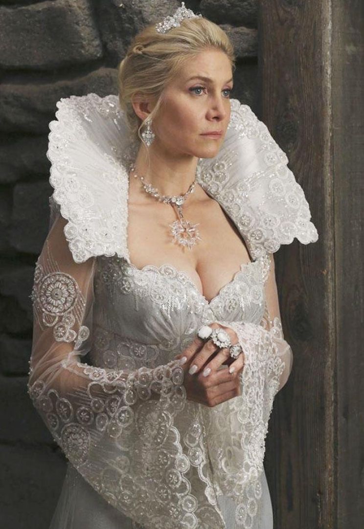 Elizabeth Mitchell