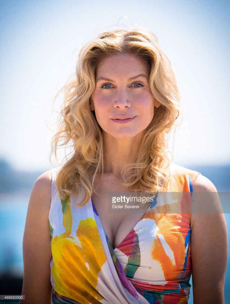 Elizabeth Mitchell