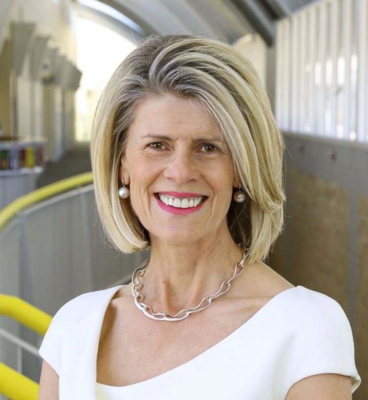 Elizabeth Perry