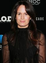 Elizabeth Reaser