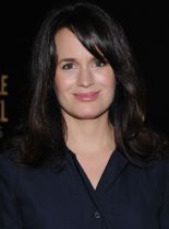 Elizabeth Reaser photo