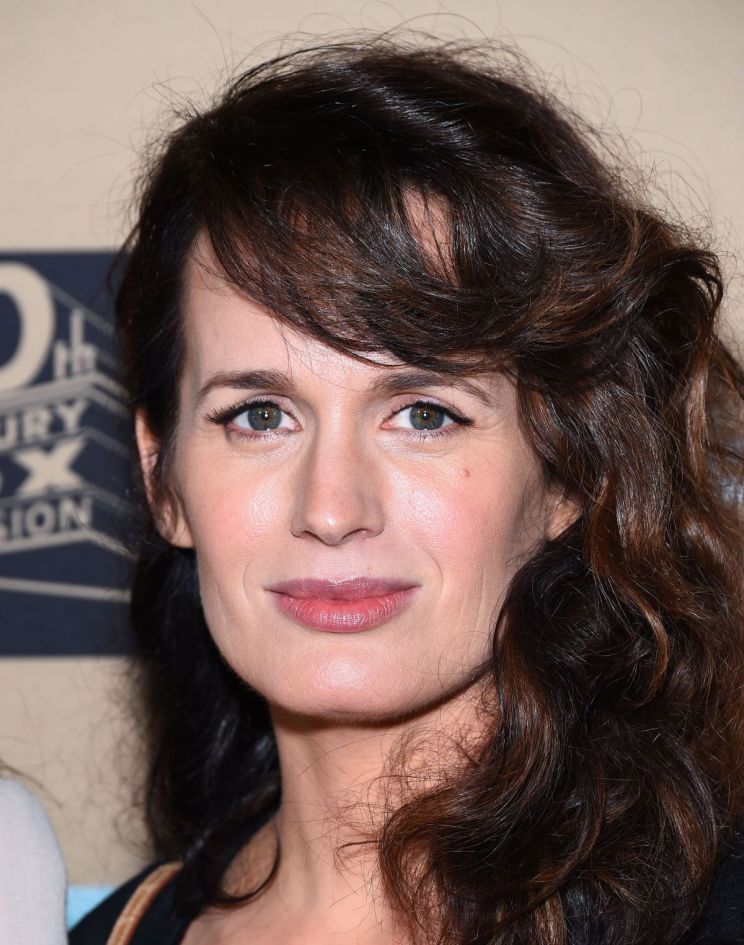 Elizabeth Reaser