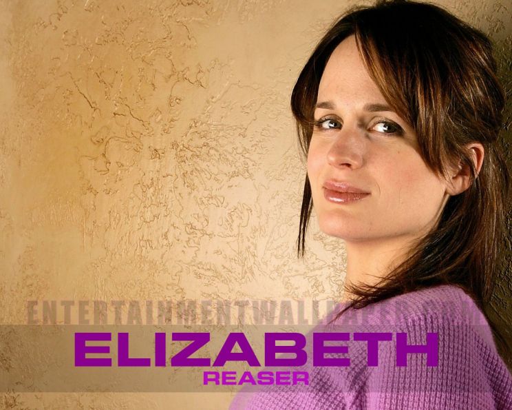 Elizabeth Reaser