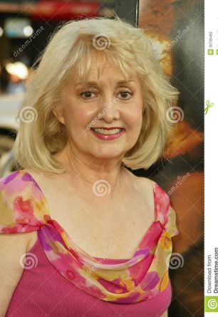 Elizabeth Sanders