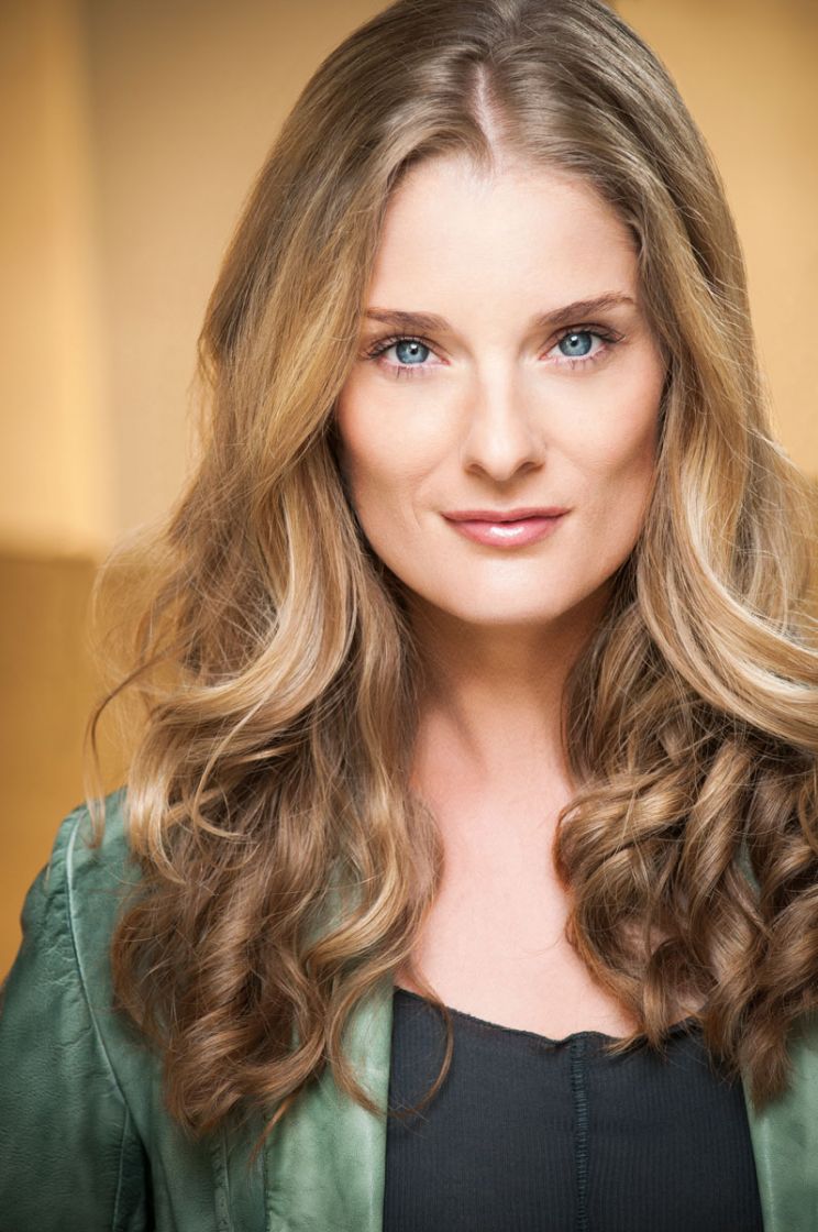 Elizabeth Sandy