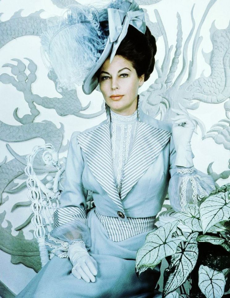 Elizabeth Sellars