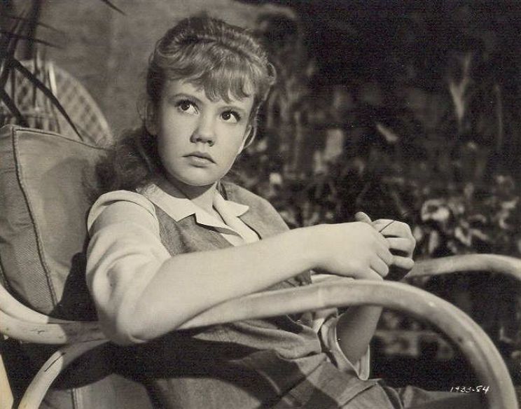 Elizabeth Sellars