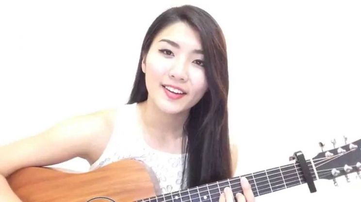 Elizabeth Tan