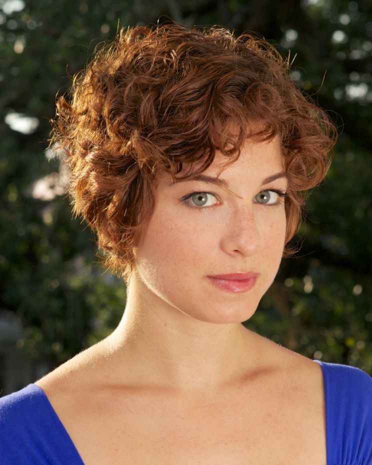 Elizabeth Wilson