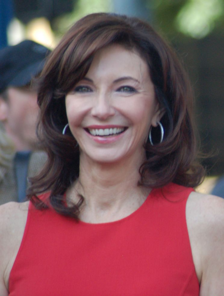 Elizabeth Yozamp