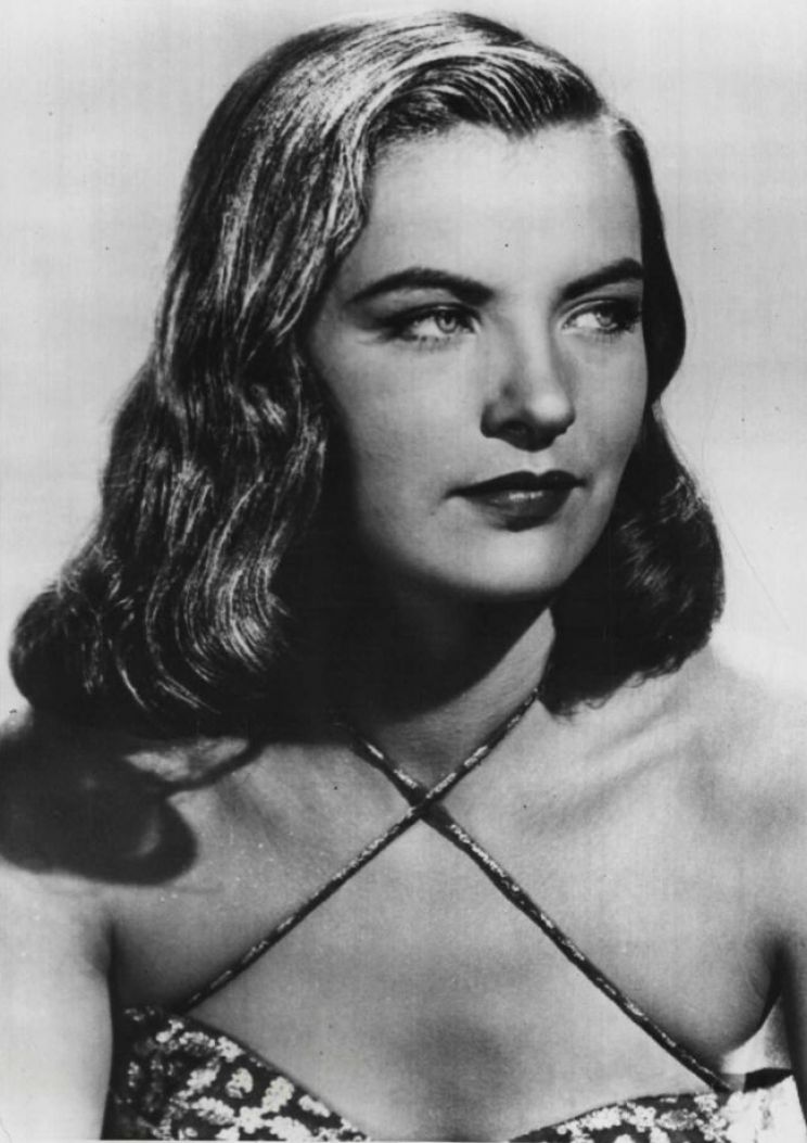 Ella Raines