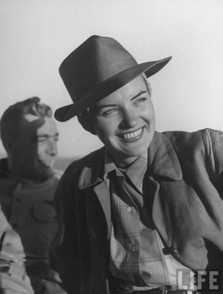 Ella Raines