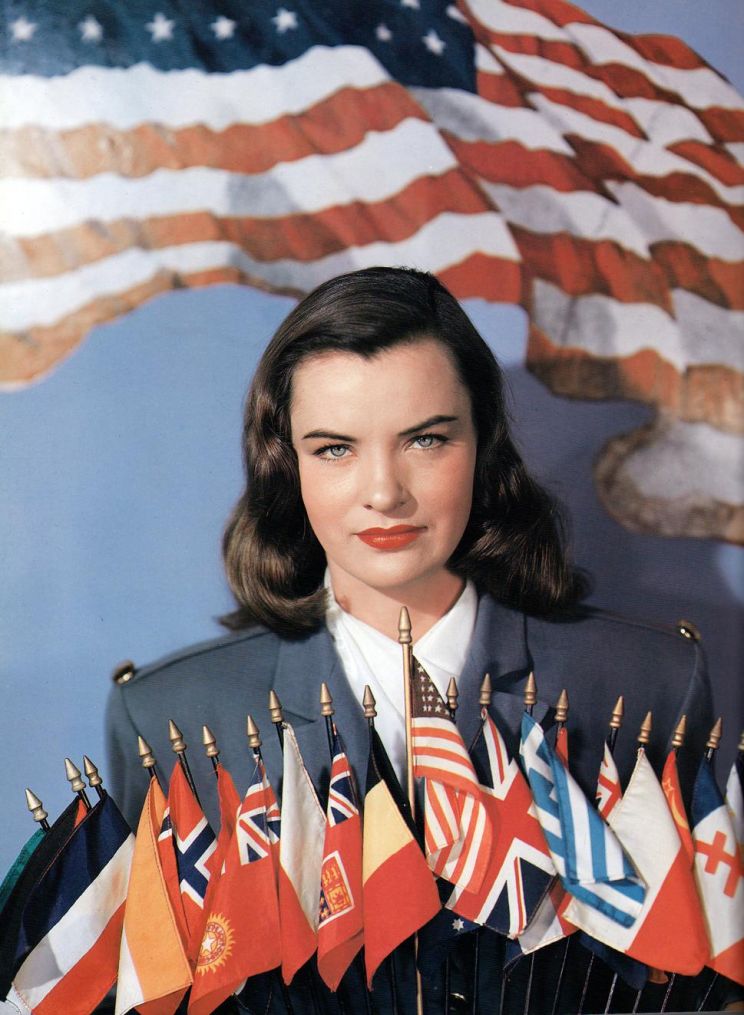Ella Raines