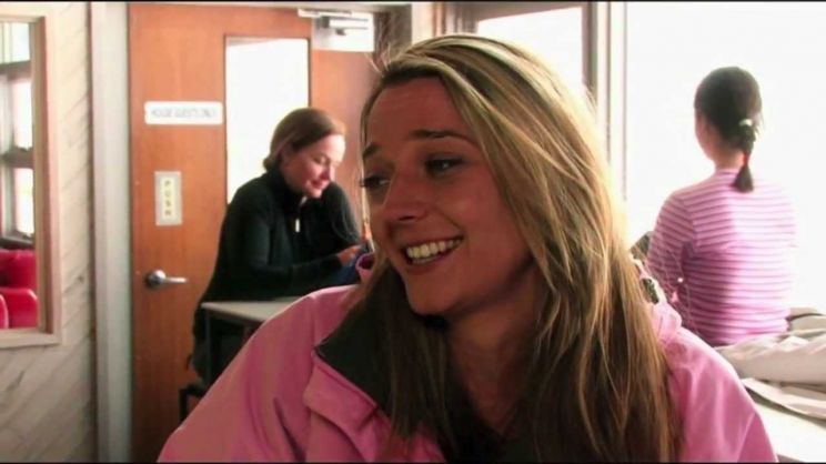 Elle Dawe