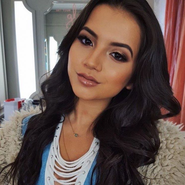 Elle Downs