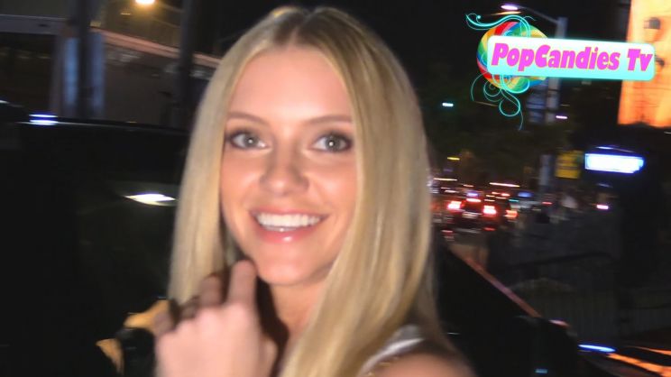 Elle Evans