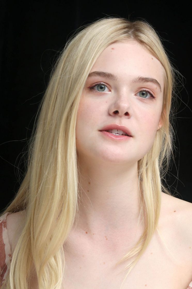 Elle Fanning