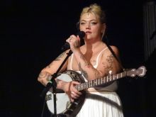 Elle King