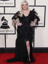 Elle King #597352 picture (Portrait Medium)