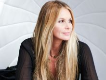 Elle Macpherson