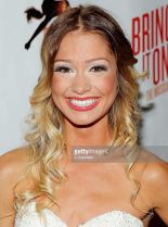 Elle McLemore