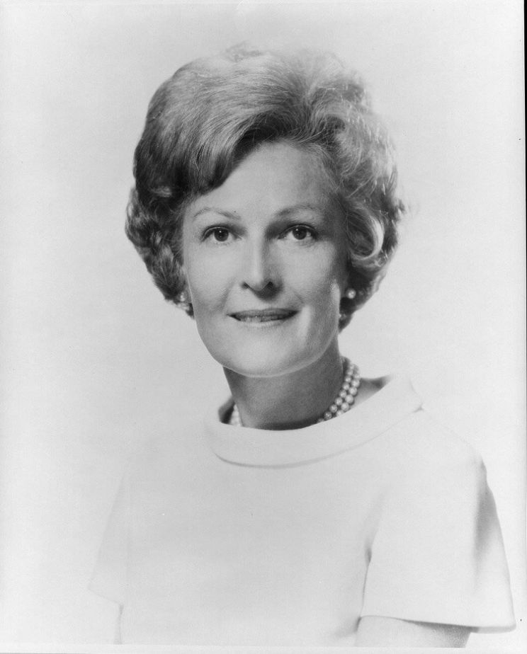 Ellen Lewis